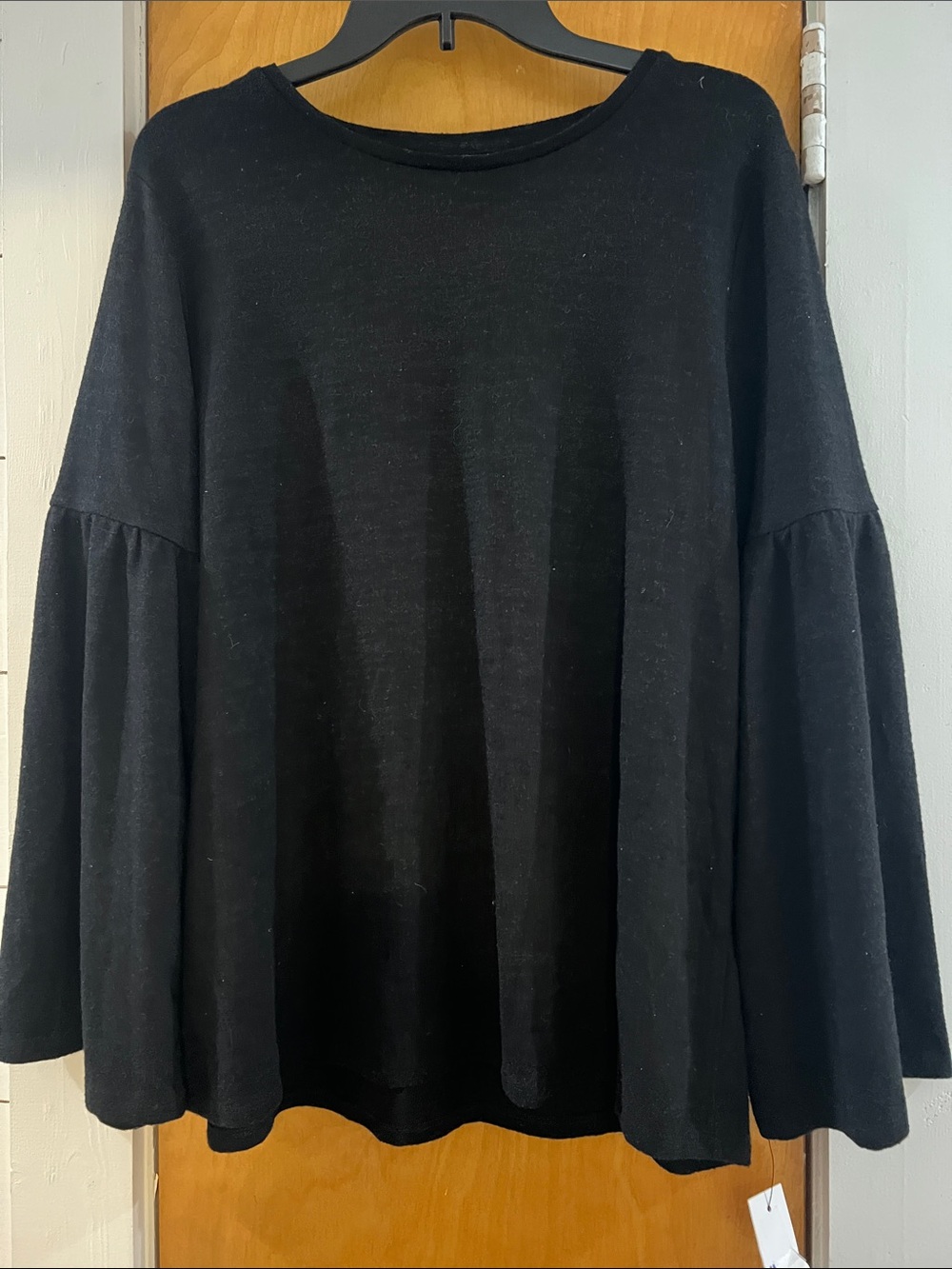Apt. 9 Black Bell Sleeve Sweatshirt